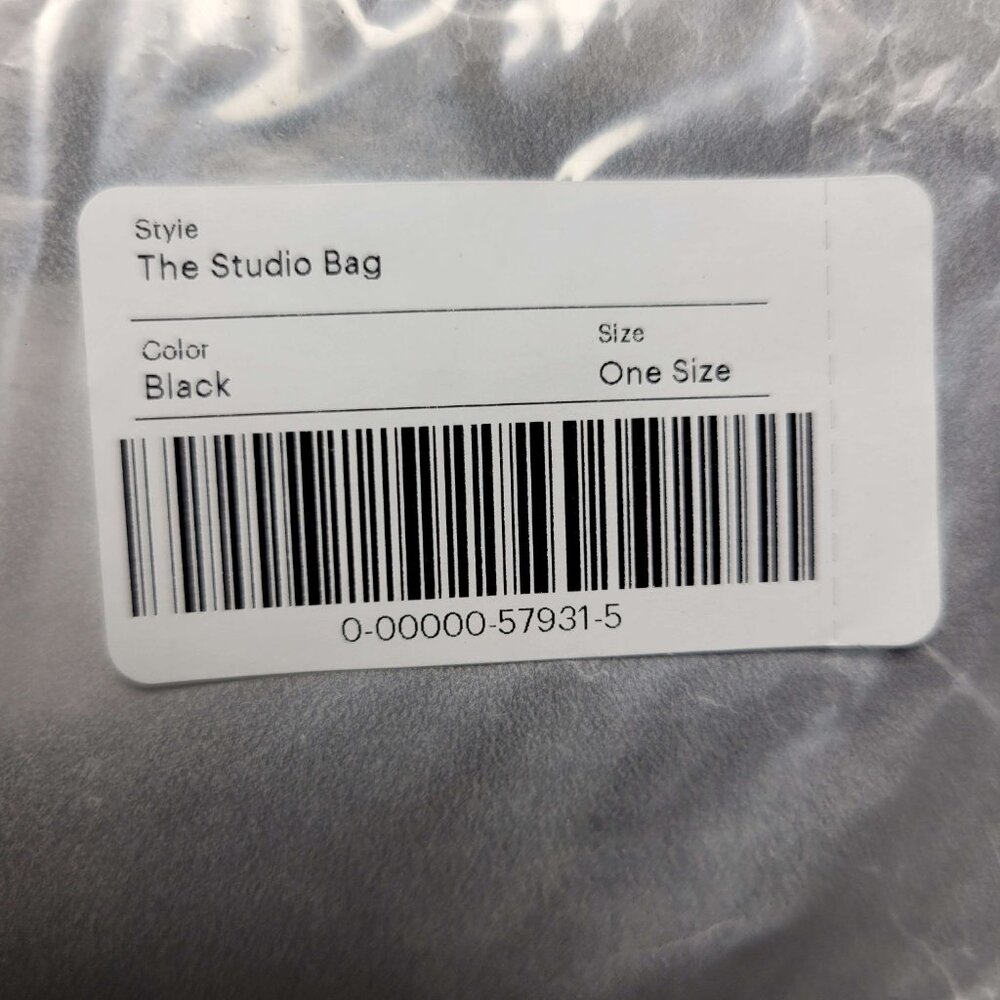 Everlane The Studio Bag in Black - Picture 9 of 10